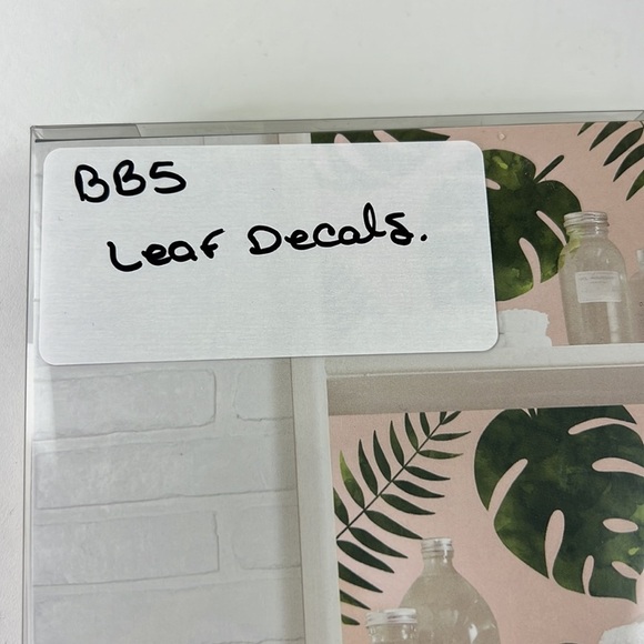 Hometrends Palm Leaf Decals - Picture 6 of 6